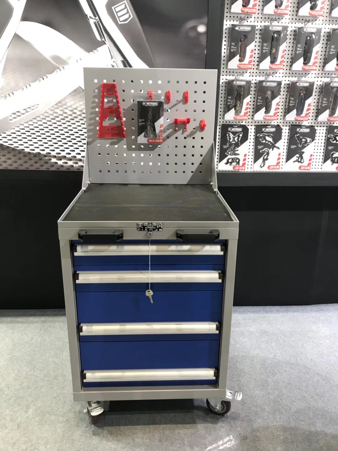 工具柜廠家批發(fā)商哪家好呢？