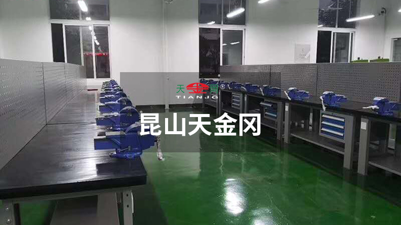 工具柜實(shí)拍--客戶場(chǎng)景圖