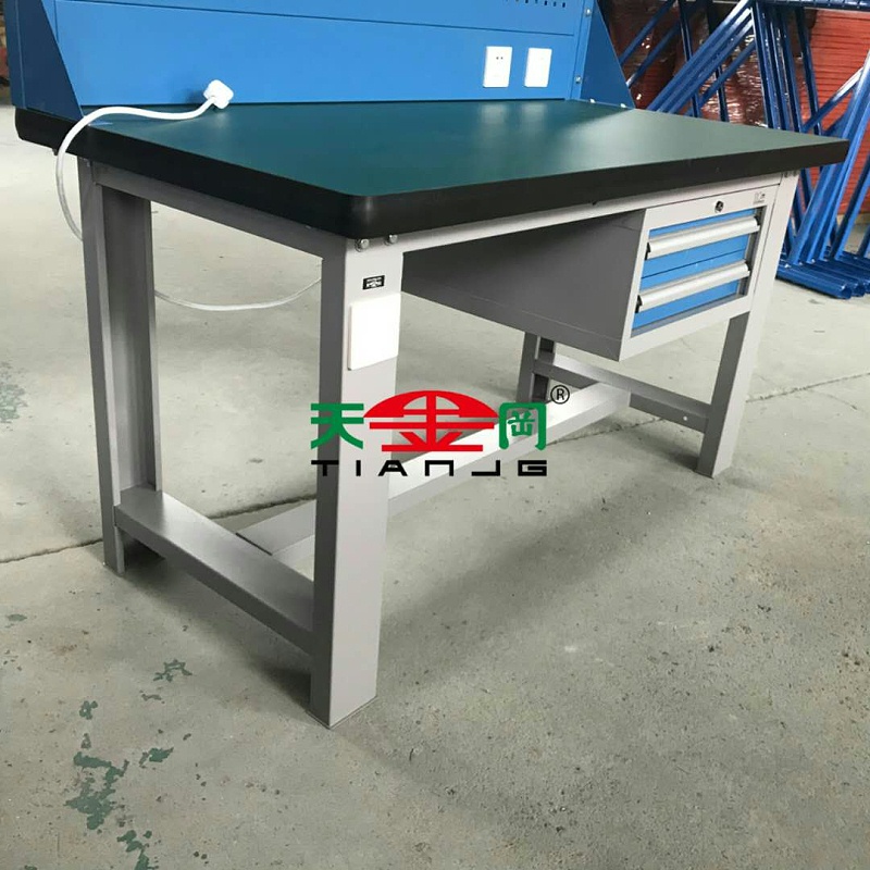 重型鉗工裝配工作臺(tái)