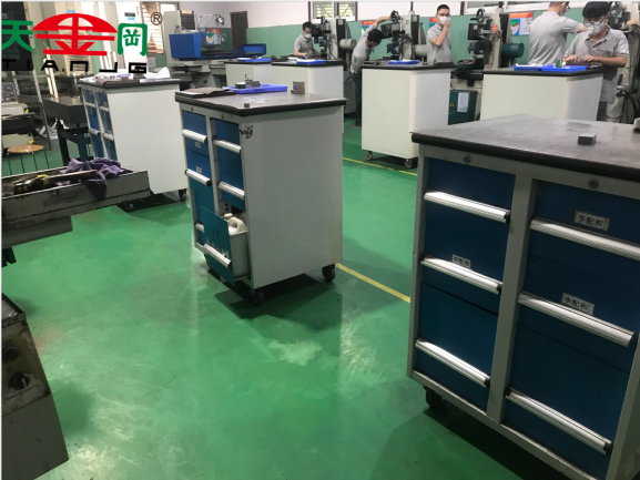 天金岡工具柜生產(chǎn)廠(chǎng)家--客戶(hù)場(chǎng)景