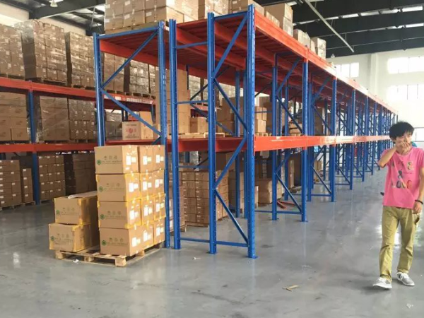 這樣擺放貨架會讓倉儲作業效率提升40%，你知道嗎？