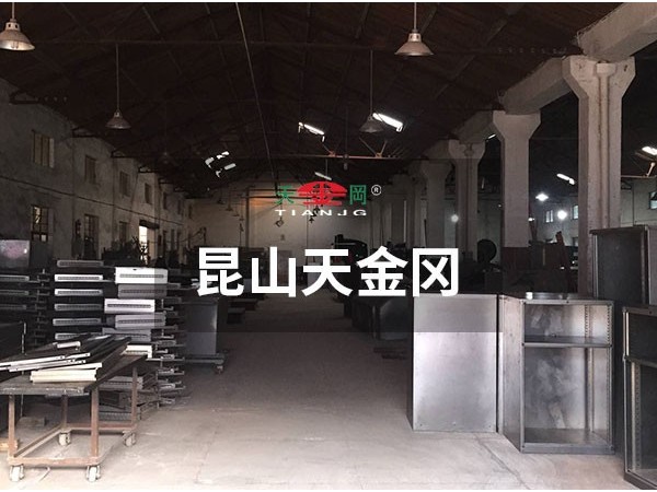 有實(shí)力，昆山這個(gè)生產(chǎn)廠(chǎng)家專(zhuān)注工位柜定制18年！